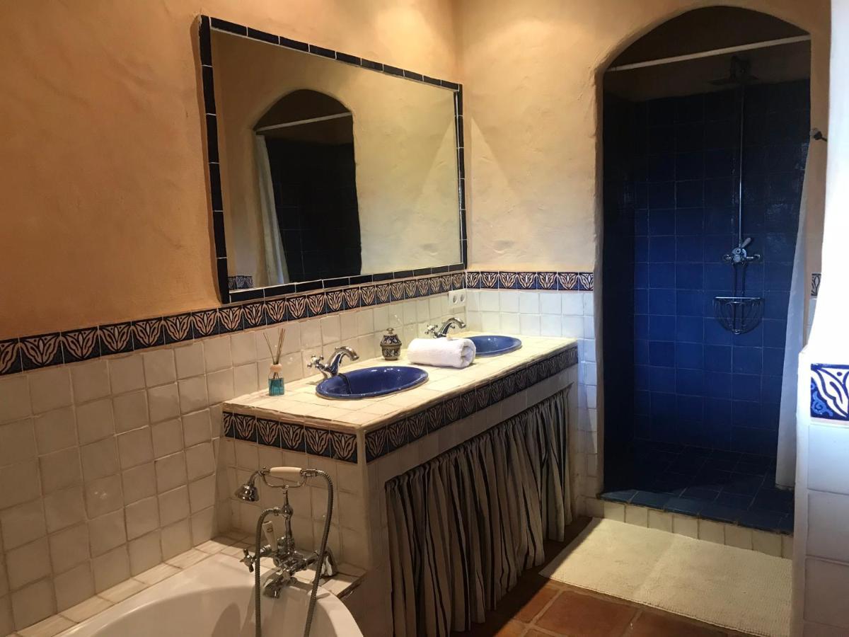 Bed and Breakfast La Dulcinea Sotogrande Exterior foto
